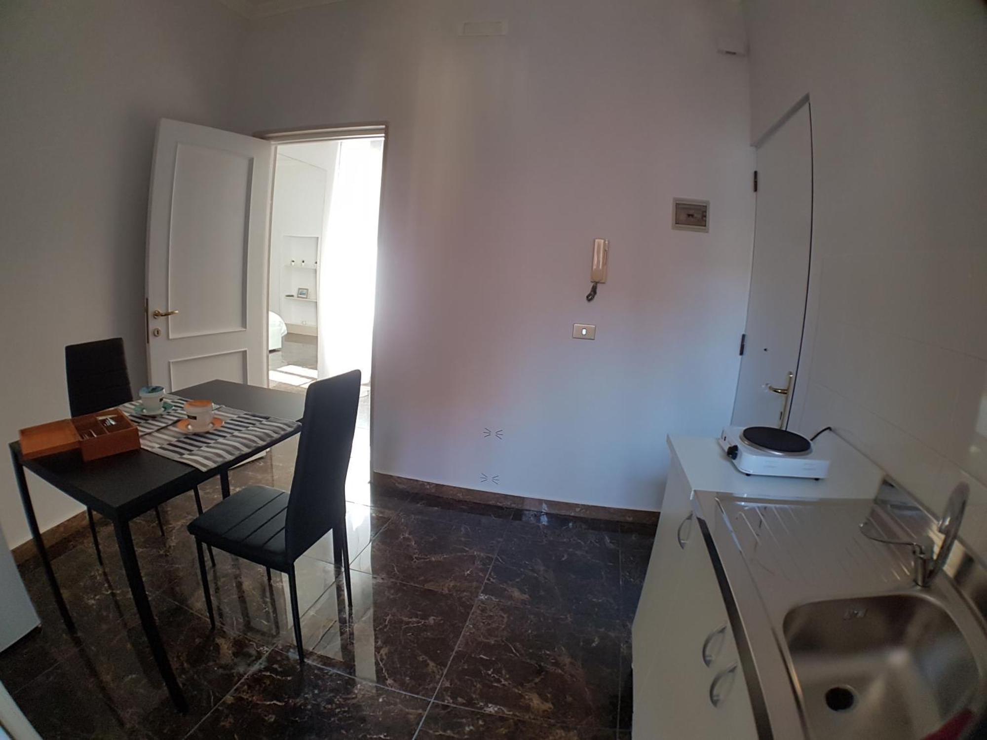 B&B Montebello Trani Bagian luar foto