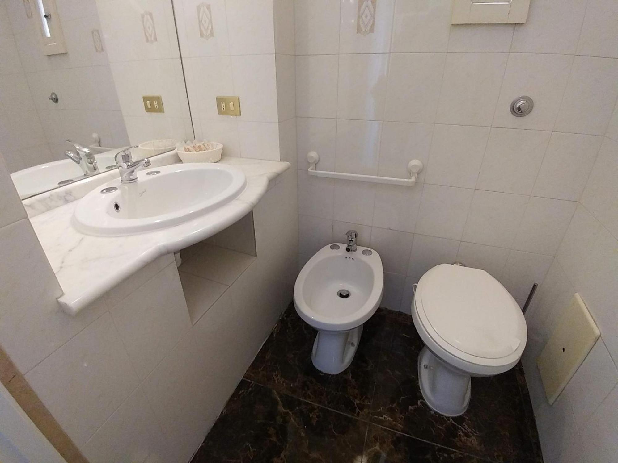 B&B Montebello Trani Bagian luar foto