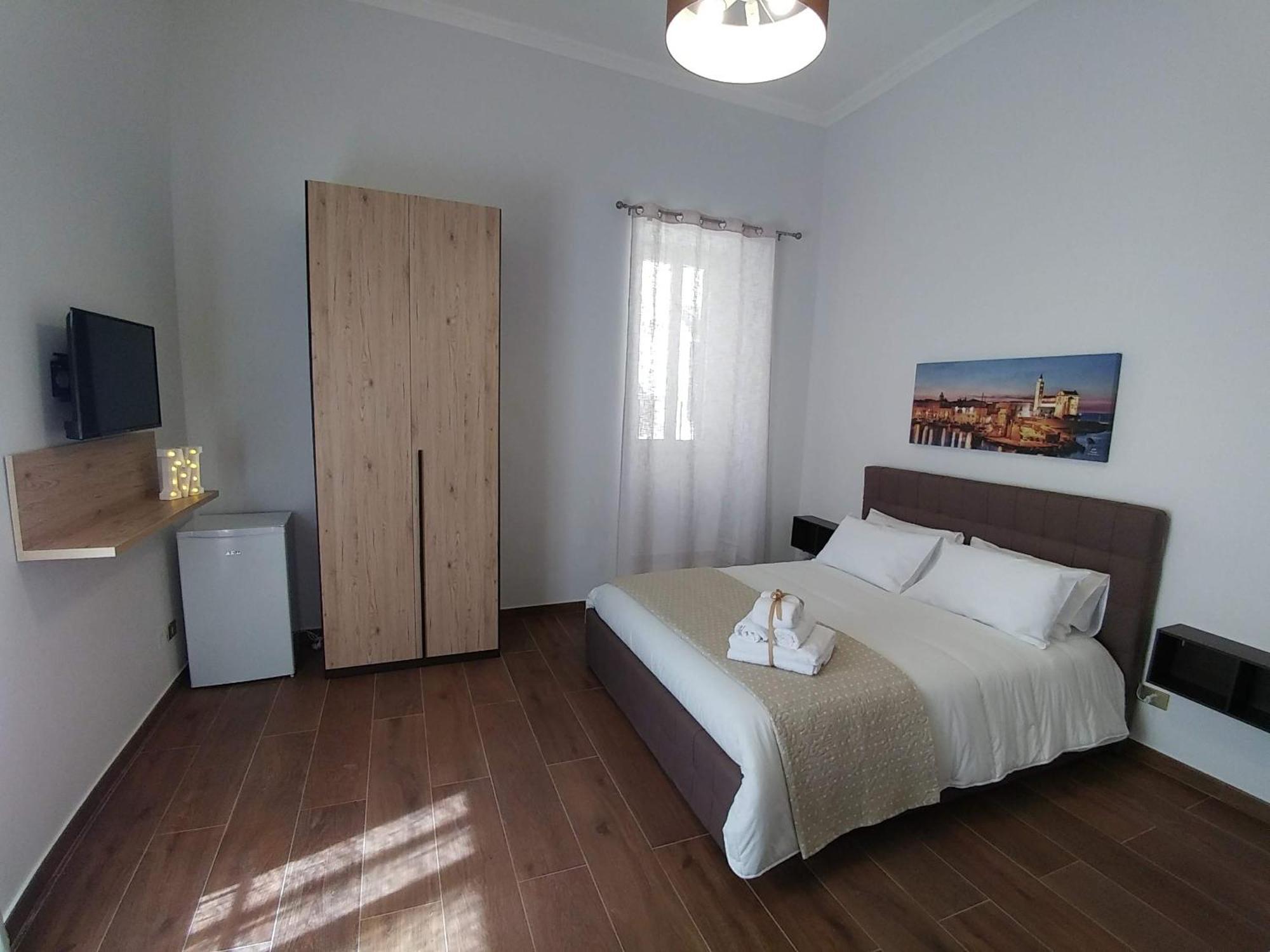 B&B Montebello Trani Bagian luar foto