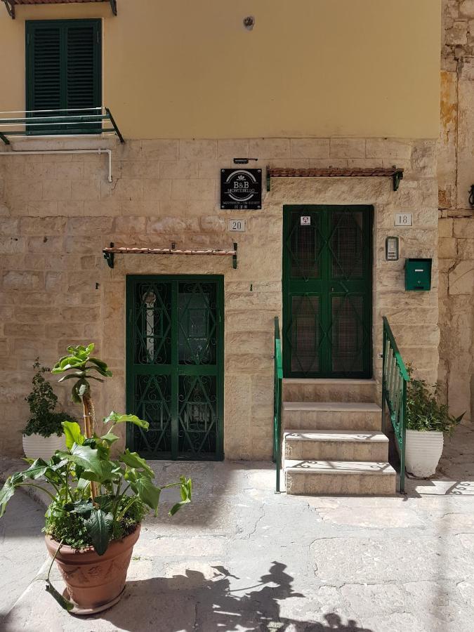 B&B Montebello Trani Bagian luar foto